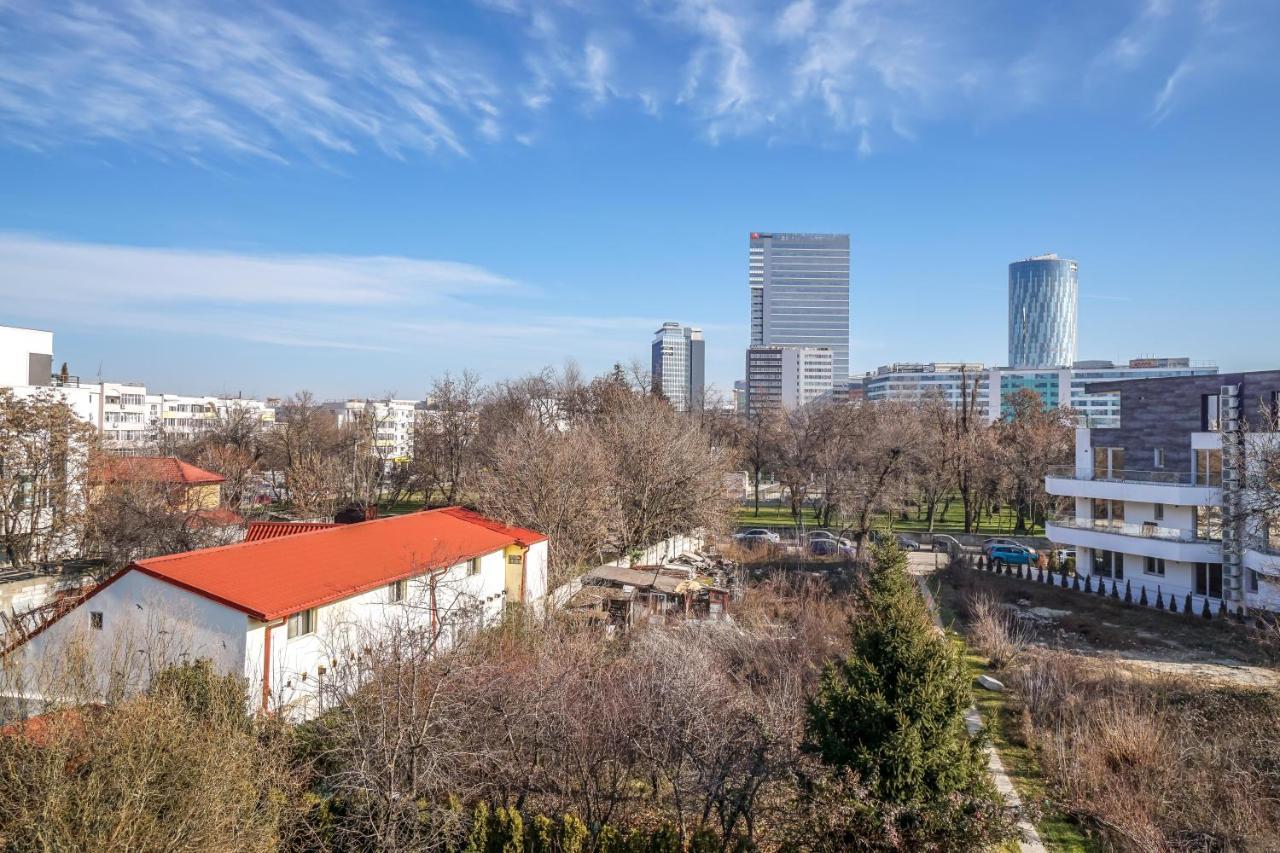 Bright Apartments Moments Away From Herastrau Park, Mall And Metro Bukarest Exteriör bild